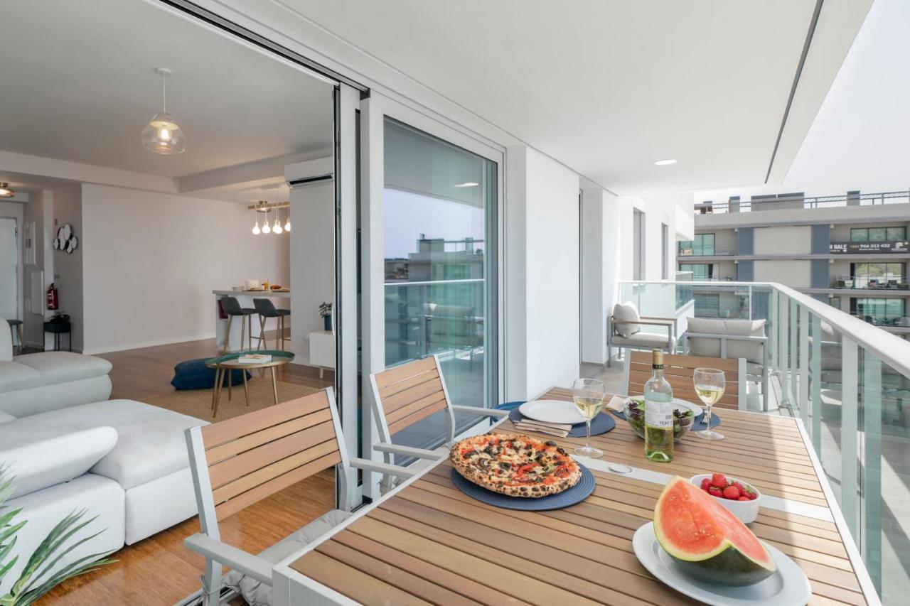 Alameda Formosa I By An Island Apart ฟุงชาล ภายนอก รูปภาพ